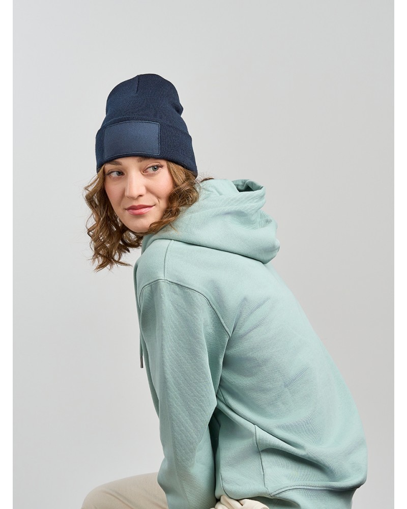 CUFFIA IN MAGLIA CON PATCH SOSTENIBILE
